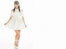 前岛亚美奈